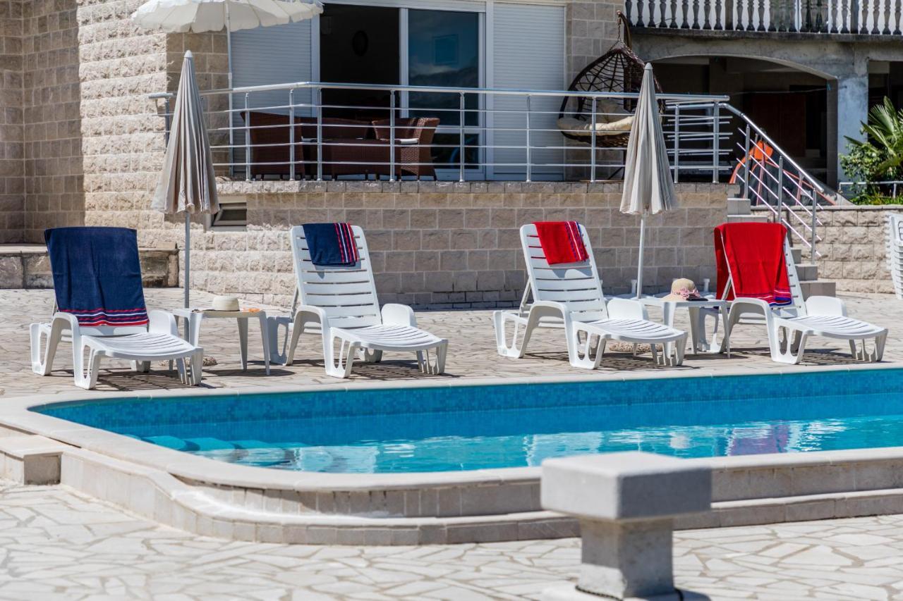 Apartments Tamaris Tivat Luaran gambar